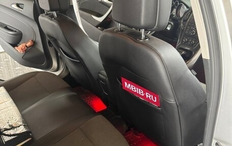 Opel Astra J, 2013 год, 630 000 рублей, 17 фотография