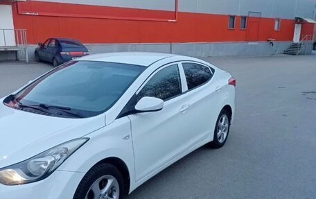 Hyundai Elantra V, 2012 год, 960 000 рублей, 9 фотография