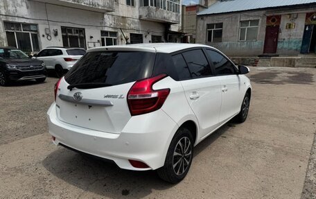 Toyota Yaris XP150 рестайлинг, 2022 год, 1 360 000 рублей, 3 фотография