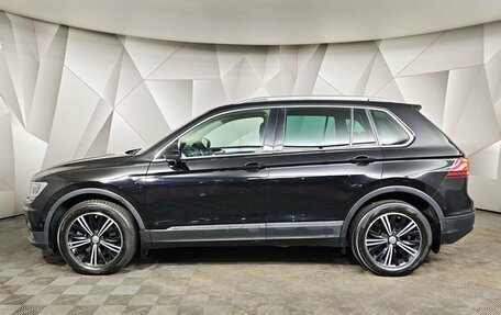Volkswagen Tiguan II, 2018 год, 2 143 000 рублей, 5 фотография
