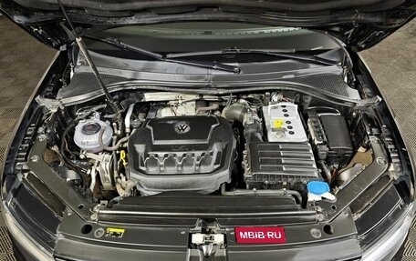 Volkswagen Tiguan II, 2018 год, 2 143 000 рублей, 10 фотография