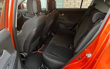 KIA Sportage III, 2012 год, 1 050 000 рублей, 10 фотография