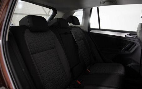 Volkswagen Tiguan II, 2020 год, 1 999 000 рублей, 12 фотография