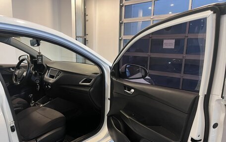 Hyundai Solaris II рестайлинг, 2020 год, 1 250 000 рублей, 22 фотография