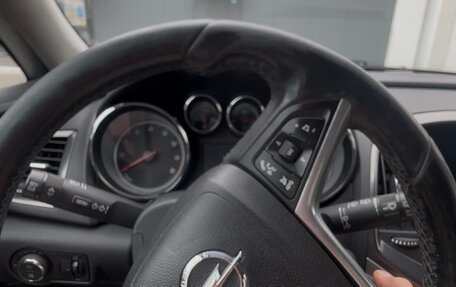 Opel Astra J, 2011 год, 400 000 рублей, 6 фотография