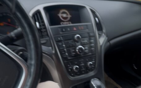 Opel Astra J, 2011 год, 400 000 рублей, 5 фотография