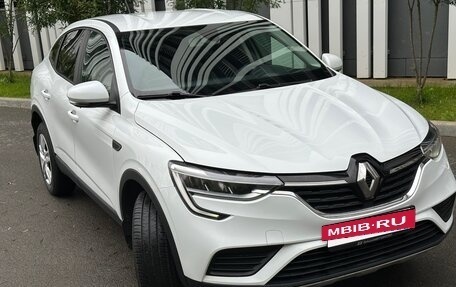 Renault Arkana I, 2019 год, 1 810 000 рублей, 2 фотография