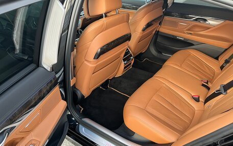 BMW 7 серия, 2016 год, 5 000 000 рублей, 11 фотография