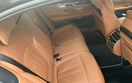 BMW 7 серия, 2016 год, 5 000 000 рублей, 8 фотография