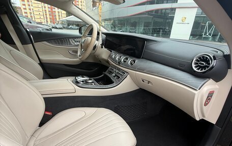 Mercedes-Benz CLS, 2018 год, 6 200 000 рублей, 7 фотография