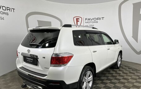 Toyota Highlander III, 2013 год, 2 149 000 рублей, 6 фотография