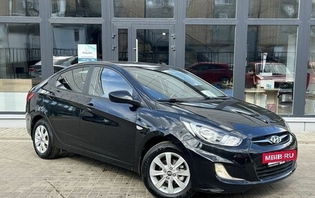 Hyundai Solaris II рестайлинг, 2014 год, 850 000 рублей, 3 фотография