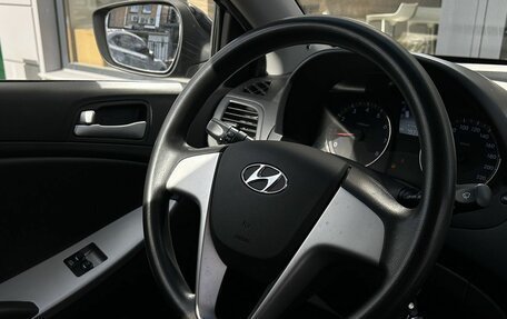 Hyundai Solaris II рестайлинг, 2014 год, 850 000 рублей, 23 фотография