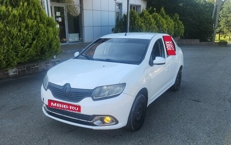Renault Logan II, 2017 год, 295 000 рублей, 1 фотография