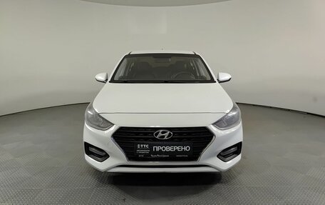Hyundai Solaris II рестайлинг, 2019 год, 990 000 рублей, 2 фотография