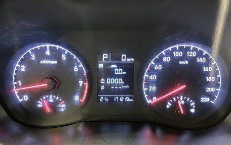 Hyundai Solaris II рестайлинг, 2019 год, 990 000 рублей, 13 фотография