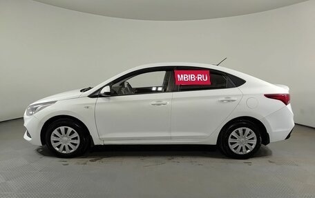 Hyundai Solaris II рестайлинг, 2019 год, 990 000 рублей, 8 фотография