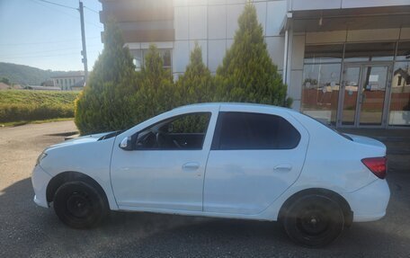 Renault Logan II, 2017 год, 295 000 рублей, 6 фотография