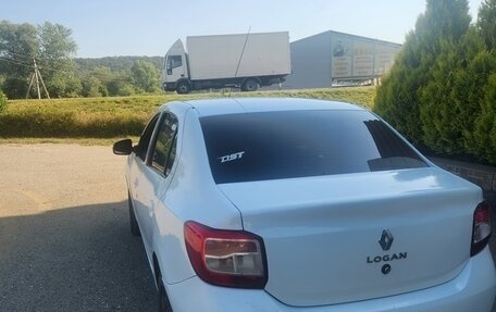 Renault Logan II, 2017 год, 295 000 рублей, 4 фотография