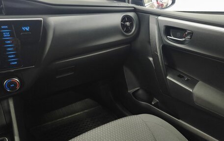Toyota Corolla, 2018 год, 1 660 000 рублей, 16 фотография