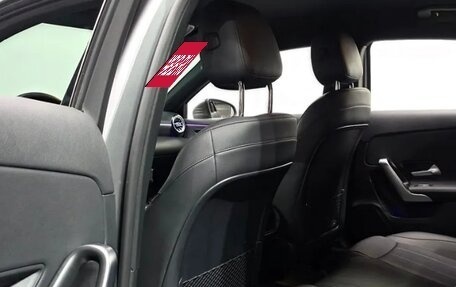 Mercedes-Benz A-Класс, 2021 год, 2 353 000 рублей, 9 фотография