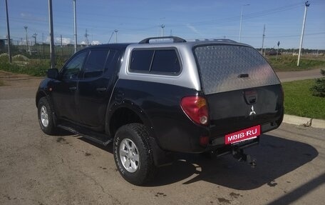 Mitsubishi L200 IV рестайлинг, 2007 год, 950 000 рублей, 4 фотография