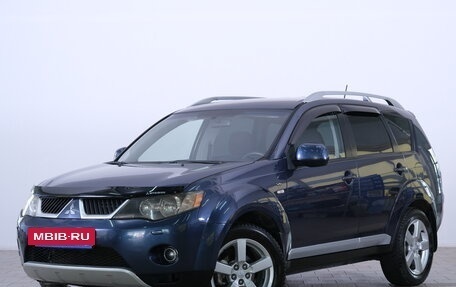 Mitsubishi Outlander III рестайлинг 3, 2007 год, 1 139 000 рублей, 3 фотография