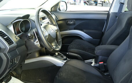 Mitsubishi Outlander III рестайлинг 3, 2007 год, 1 139 000 рублей, 7 фотография