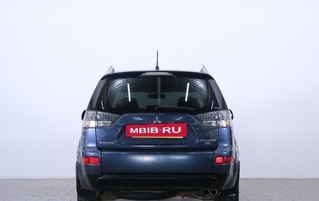 Mitsubishi Outlander III рестайлинг 3, 2007 год, 1 139 000 рублей, 5 фотография