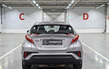 Toyota C-HR I рестайлинг, 2019 год, 2 125 000 рублей, 6 фотография