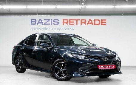 Toyota Camry, 2018 год, 2 300 000 рублей, 3 фотография
