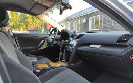 Toyota Camry, 2007 год, 1 200 000 рублей, 13 фотография