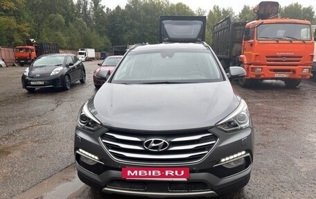 Hyundai Santa Fe III рестайлинг, 2017 год, 2 560 000 рублей, 5 фотография