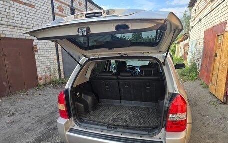 Hyundai Tucson III, 2007 год, 700 000 рублей, 8 фотография