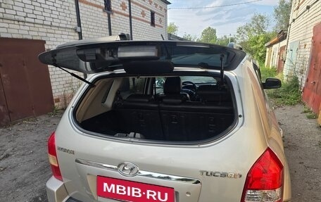 Hyundai Tucson III, 2007 год, 700 000 рублей, 7 фотография