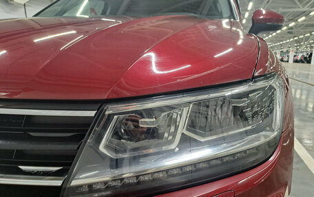 Volkswagen Tiguan II, 2019 год, 2 430 000 рублей, 21 фотография