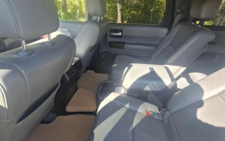Toyota Sequoia II рестайлинг, 2011 год, 2 650 000 рублей, 9 фотография
