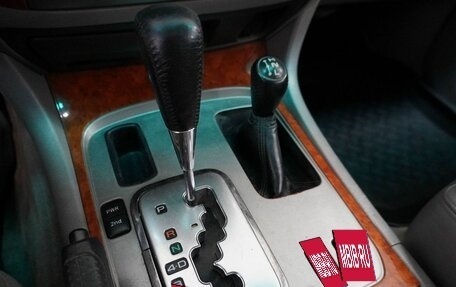 Toyota Land Cruiser 100 рестайлинг 2, 2003 год, 1 330 000 рублей, 21 фотография