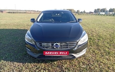 Volvo V60 I, 2017 год, 1 600 000 рублей, 4 фотография
