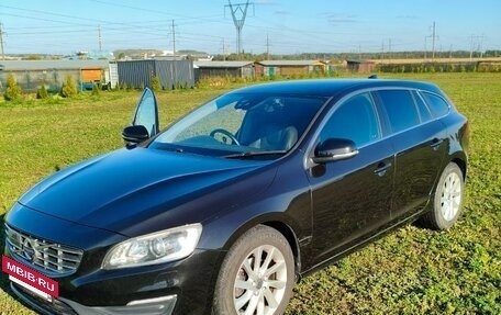 Volvo V60 I, 2017 год, 1 600 000 рублей, 14 фотография