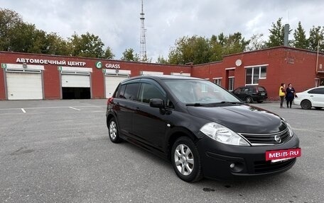 Nissan Tiida, 2011 год, 750 000 рублей, 4 фотография