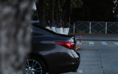 Infiniti Q50 I рестайлинг, 2015 год, 2 000 000 рублей, 3 фотография