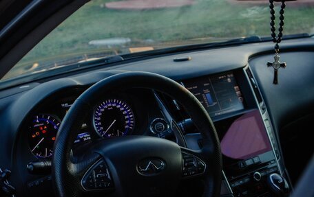 Infiniti Q50 I рестайлинг, 2015 год, 2 000 000 рублей, 7 фотография