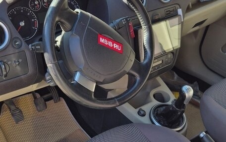 Ford Fusion I, 2006 год, 550 000 рублей, 3 фотография
