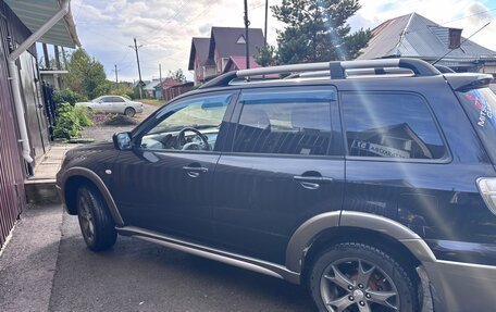 Mitsubishi Outlander III рестайлинг 3, 2005 год, 600 000 рублей, 3 фотография