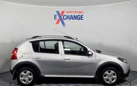 Renault Sandero I, 2013 год, 699 000 рублей, 4 фотография