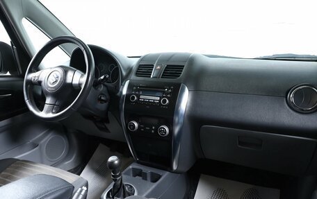 Suzuki SX4 II рестайлинг, 2010 год, 749 000 рублей, 10 фотография