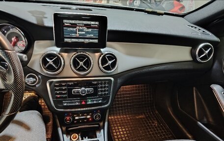 Mercedes-Benz GLA, 2015 год, 1 850 000 рублей, 8 фотография