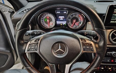 Mercedes-Benz GLA, 2015 год, 1 850 000 рублей, 11 фотография