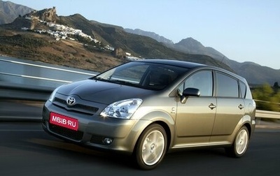 Toyota Corolla Verso I, 2005 год, 680 000 рублей, 1 фотография